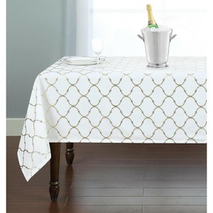 GoodGram Premium Metallic Lattice Designed Fabric Tablecloth - 1 of 1