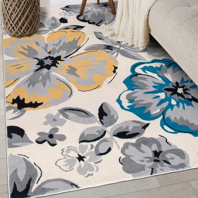 Cream and Gray Floral Synthetic 8' x 10' Area Rug
