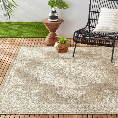 Azalea Medallion Taupe & Ivory Indoor/Outdoor Synthetic Area Rug, 5'2"x7'2"