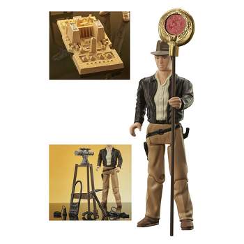 Diamond Select Indiana Jones Exclusive Jumbo Figure Playset