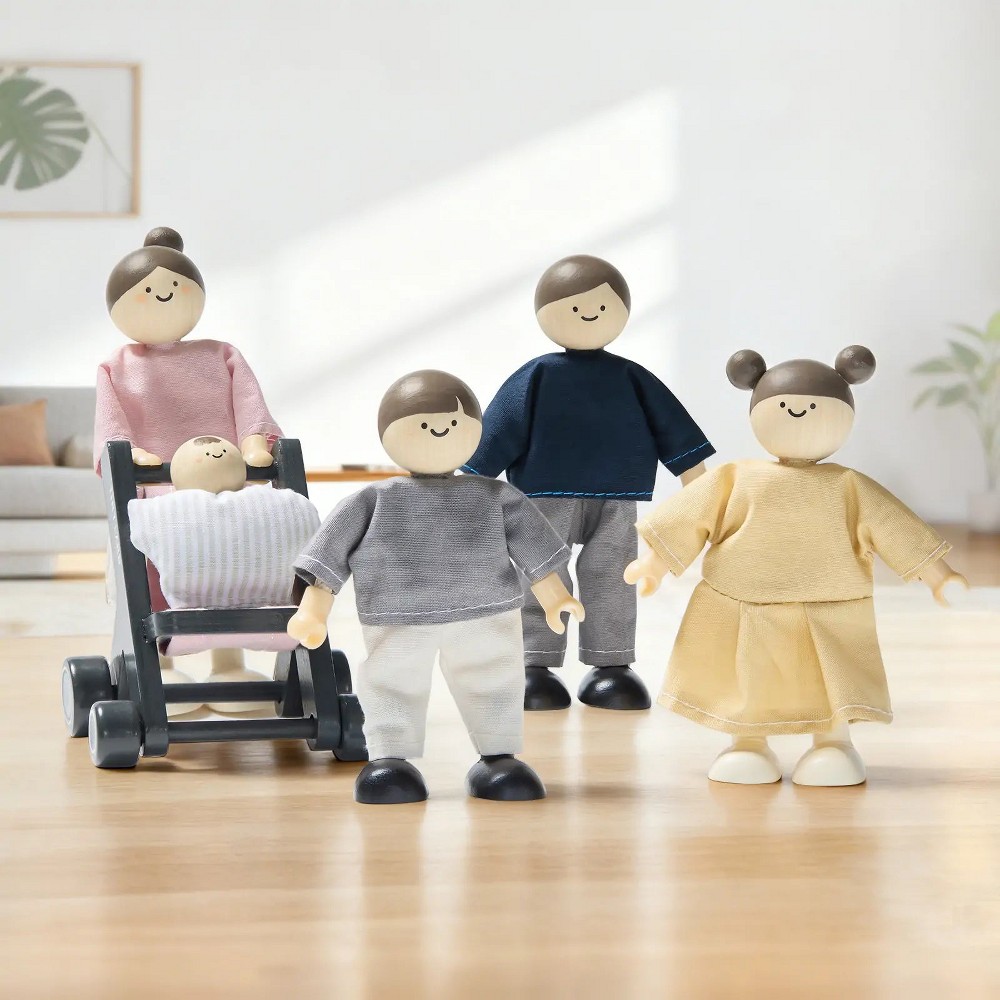 Tiny Land Wooden Dollhouse People Set 5-Piece Poseable Wooden Doll Family with Dad Mom Brother Sister Baby and Stroller Pretend Play Dollhouse Accessory for Kids Ages 3+