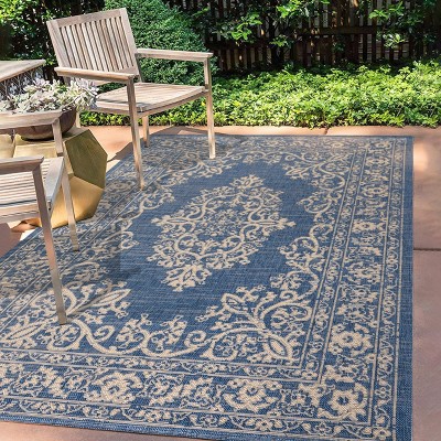 Galon Filigree Indoor/Outdoor Area Rug  - JONATHAN Y