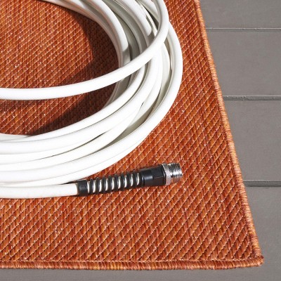 Beach House BHS274 Machine Made Loomed Rug - Safavieh