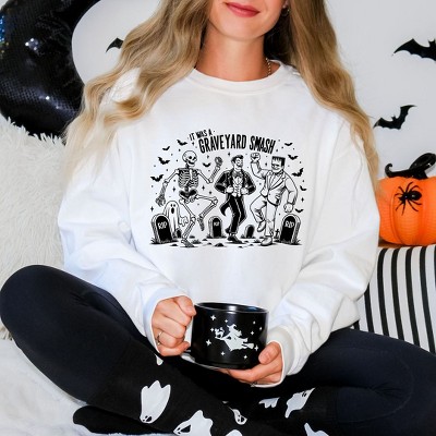 Simply Sage Market Women's Graphic Sweatshirt It Was A Graveyard Smash