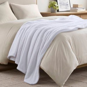 Sapphtopaz Feathersoft Polyester Twin Size Blanket, Soft Buttery Throw Blanket for Couch, 66"W x 90"L Fleece Blankets for Bed - 1 of 3