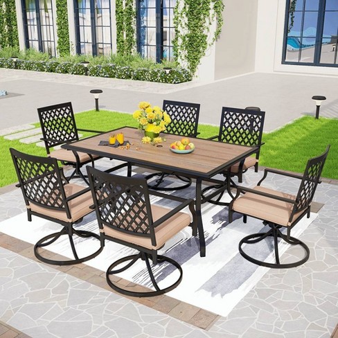 Patio dining table discount umbrella