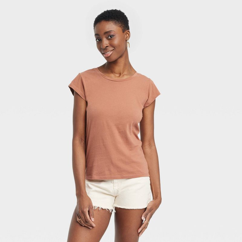 Women's Fitted Short Sleeve T-Shirt - Universal Thread™, 1 of 11