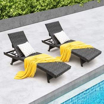 Costway Folding Patio Chaise Lounge Chair Outdoor Rattan Adjustable Recliner Quick Dry Foam