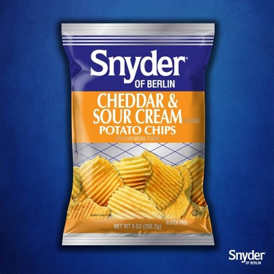 Snyder of Berlin Cheddar & Sour Cream Potato Chips - 7.75oz