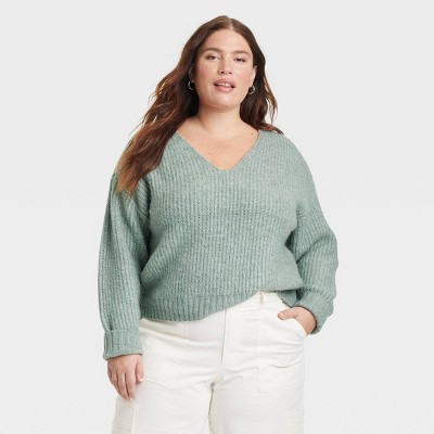 Women's V-Neck Pullover Sweater - Universal Thread™