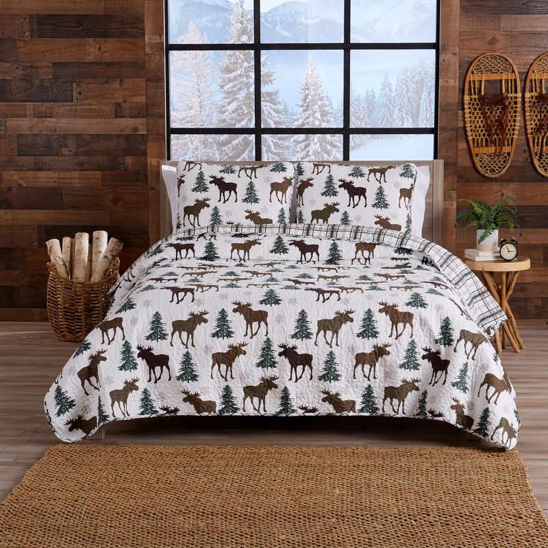Great Bay Home Rustic Lodge Reversible Quilt Set With Shams, 3 of 8