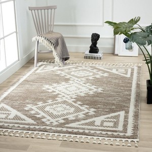 Luxe Weavers South Western Fringe Indoor Area Rug - 1 of 4