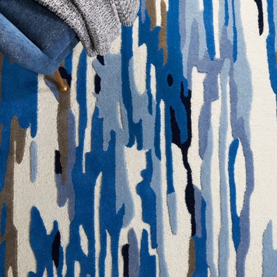 Ivory and Blue Hand-Tufted Wool 8' x 10' Abstract Area Rug