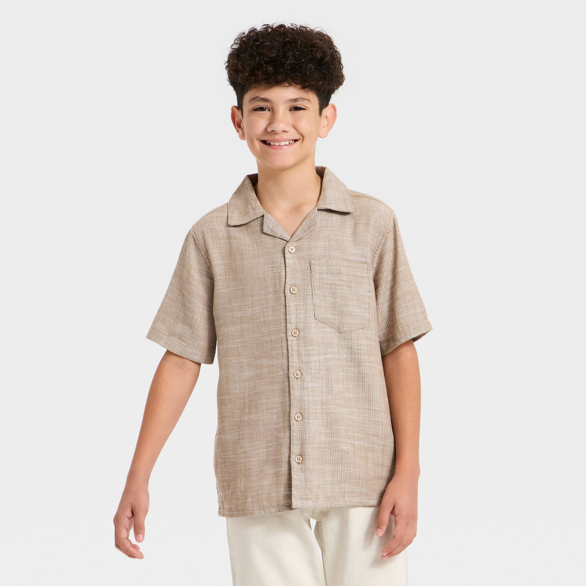 Boys' Short Sleeve Textured Woven Button-Up Shirt - art class™