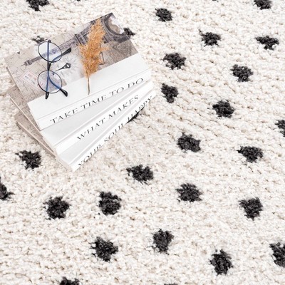 Chaia Black and White Dotted Plush Polyester Rug