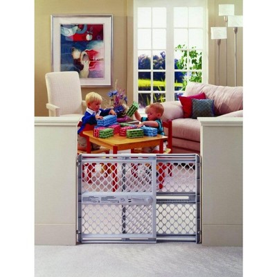 Toddleroo by North States Supergate Classic Baby and Child Safety Pet Gate, 26 Tall