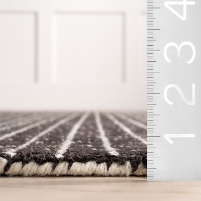 Hand-Tufted Charcoal Wool Rectangular Area Rug, 6' x 9'