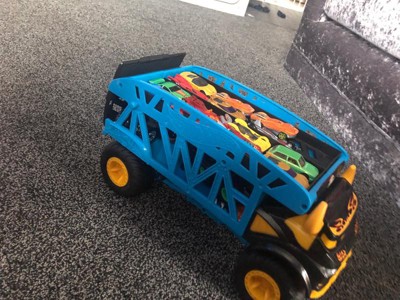 Hot Wheels Monster Trucks Monster Mover camion transporteur avec