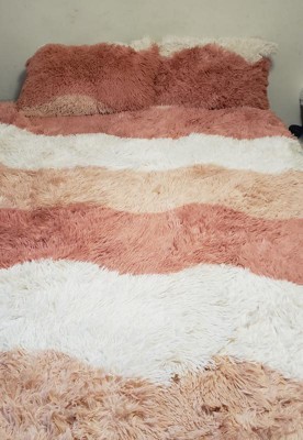 Intelligent Design Cassie Ombre Shaggy Faux Fur Comforter Set