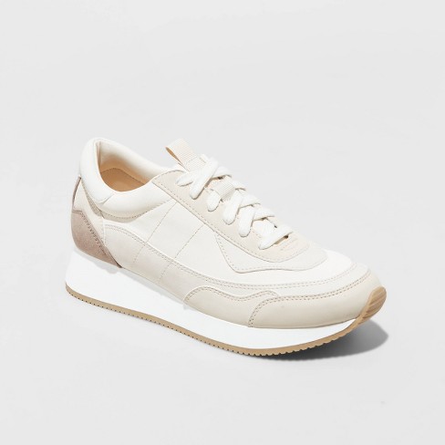 Tan tennis shoes on sale womens