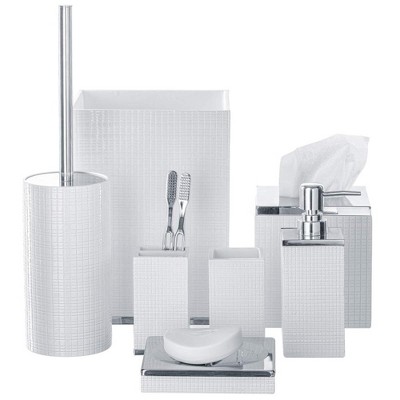 White Textured Plastic Bathroom Wastebasket