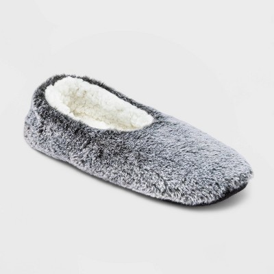 Women's Faux Fur Cozy Pull-On Slipper Socks - Black M/L