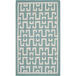 Dhurries DHU621 Hand Woven Flat Weave Indoor Rugs - Safavieh - 1 of 4