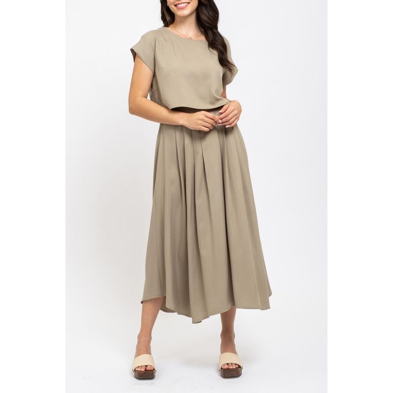 August Sky Women's Pleated Solid Midi Skirt, 3 of 5