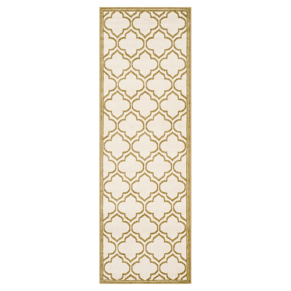 2'3inx7' Runner Coco Loomed Ivory/Light Green - Safavieh