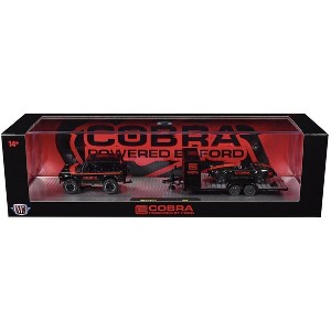 M2 Machines 1976 Ford Bronco & 1965 Shelby 427 Cobra Auto Hauler R90 - 1 of 4