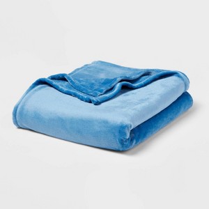 Solid Plush Bed Blanket - Room Essentials™ - 1 of 3