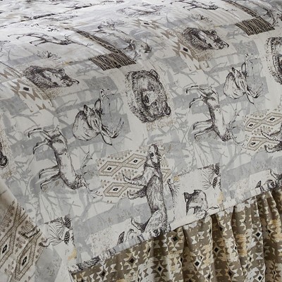 Wildlife Print White Cotton Queen Bedspread Set