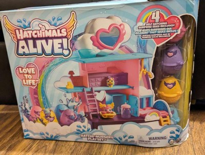 Hatchimals Alive, Hatchi-Nursery Playset Toy with 4 Mini Figures in  Self-Hatching Eggs, 13 Accessories, Kids Toys for Girls and Boys Ages 3 and  Up