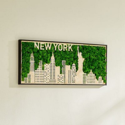 PAGED New York Moss City Silhouette Metal Wall Art for Living Room, Iconic Landmarks Preserved Moss Wall Decor, Framed Wall Art, Vibrant Hanging Frame