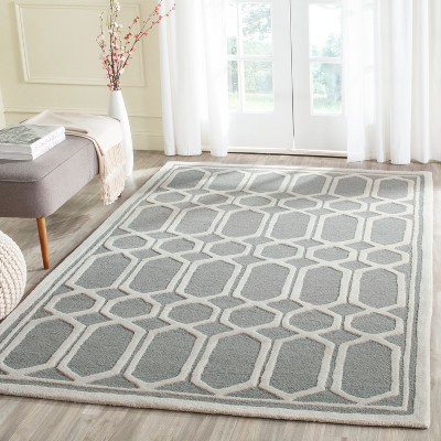 Ivory and Silver Hand-Tufted Wool 4' x 6' Area Rug