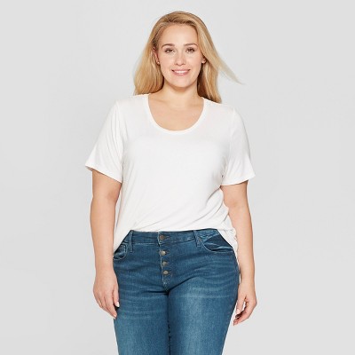 plus size white t shirt