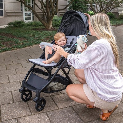 Summer by Ingenuity 3D Quick Close CS  Stroller