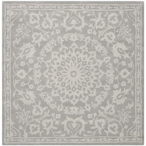Bella BEL446 Hand Tufted Area Rug  - Safavieh - 1 of 3