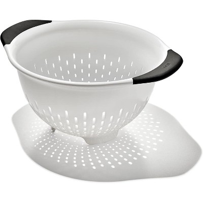Good Grips 3 QT Plastic Colander
