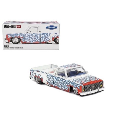 Kaido House x Mini GT 1:64 Chevrolet Silverado Dually on Fire V2 – White Flames