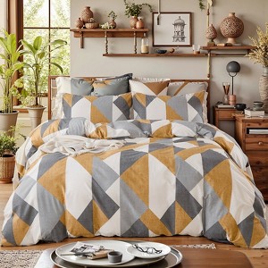 Floral Duvet Cover – 100% Cotton Bedding Set with Botanical Print, Soft Lightweight Breathable 3-Piece Set for All Seasons - 1 of 4