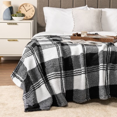 Cozy Sherpa Fleece Throw Blanket - Buffalo Plaid, Machine Washable