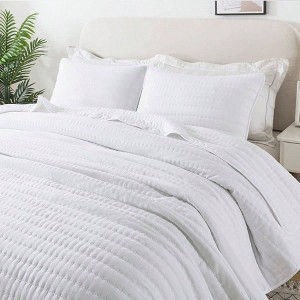 White Queen Size Quilt Bedding Set, 3 Pieces, 90x90 Inches - 1 of 4