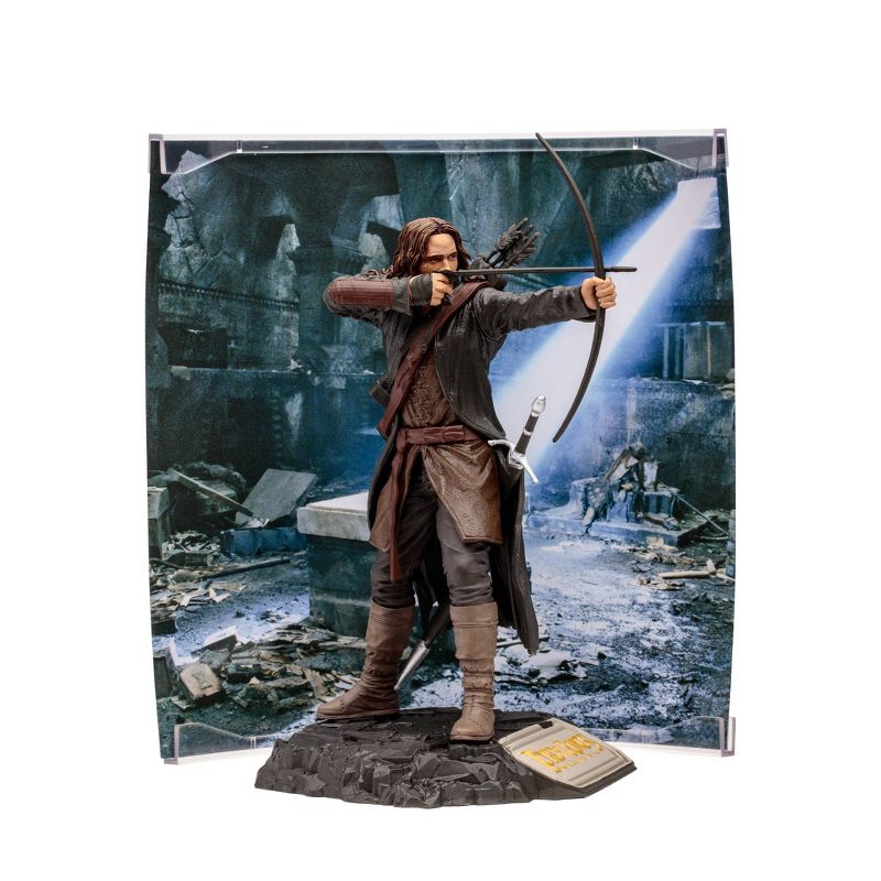 McFarlane Movie Maniacs Lord of the Rings Aragorn 6&#34; Figure, 1 of 15