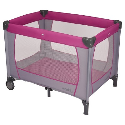 evenflo happy camper bassinet