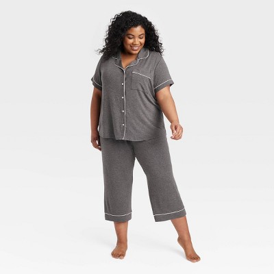 Image of Women's Beautifully Soft Short Sleeve Notch Collar Top and Pants Pajama Set - Stars Above™ Heathered Gray 3X