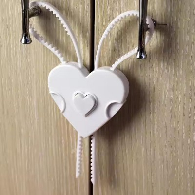 EMIRCEY Heart Shaped Door Handle Adjustable Door Lock Baby Safety Home Double Door Lock Wardrobe Lock