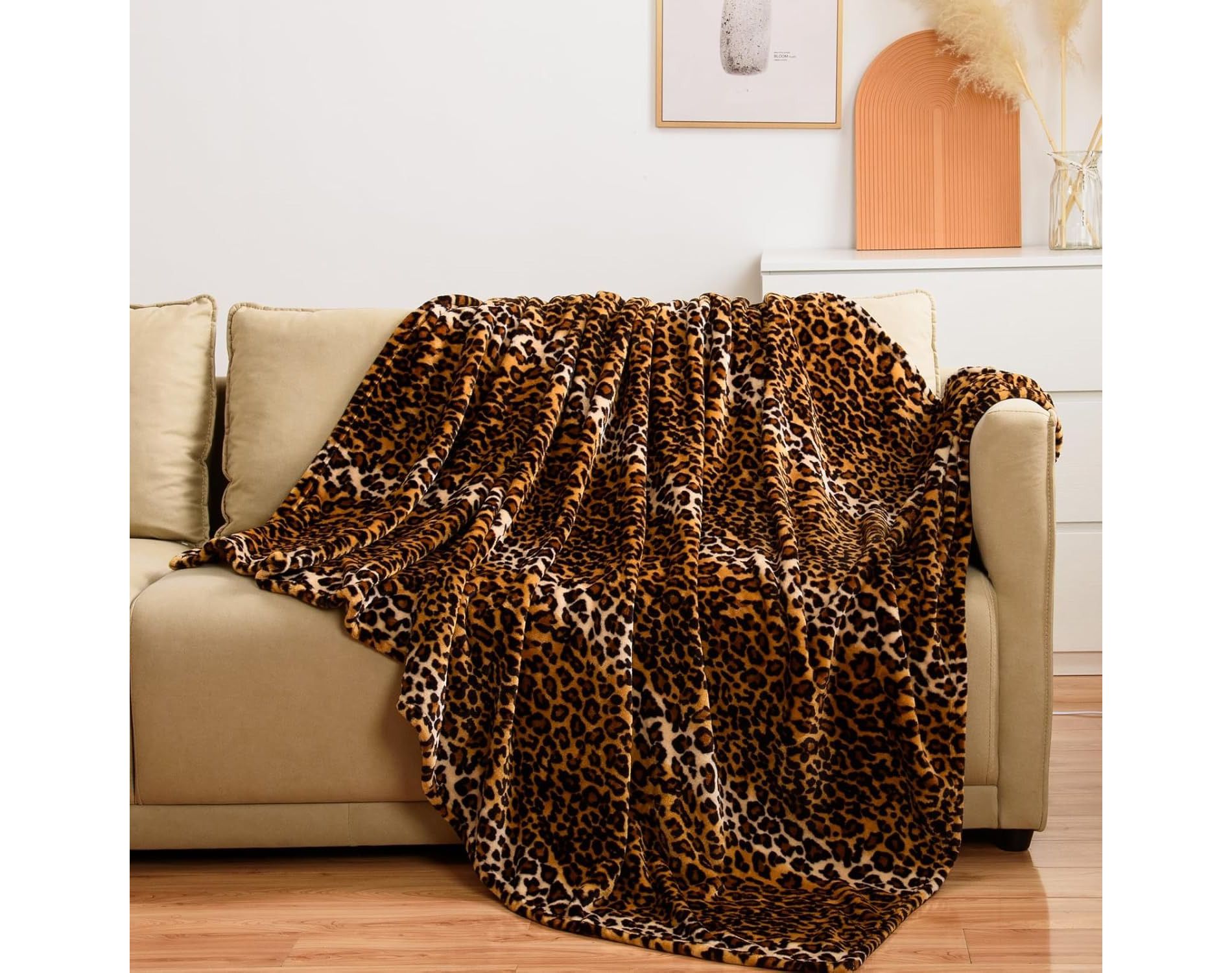 Lomsoe Leopard Printed Throw Blanket, Soft Cozy Classic Leopard Pattern Throw, Comfy Yellow Cheetah Animal Print Flannel Blanket.