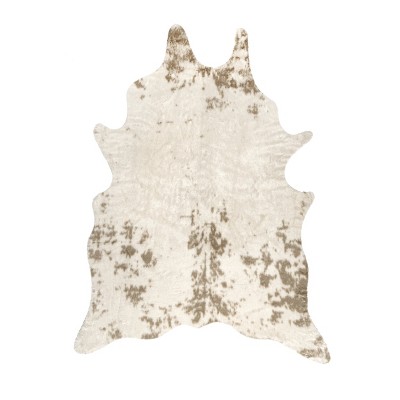 EcoChic Off-White Faux Cowhide 5' x 7' Easy-Care Area Rug