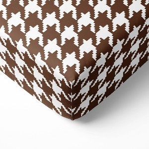 Bacati - Chocolate Houndstooth 100 percent Cotton Universal Baby US Standard Crib or Toddler Bed Fitted Sheet - 1 of 4